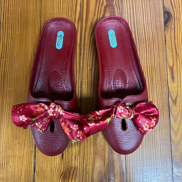 Okabashi Shoes - Okabashi Women’s Sandals